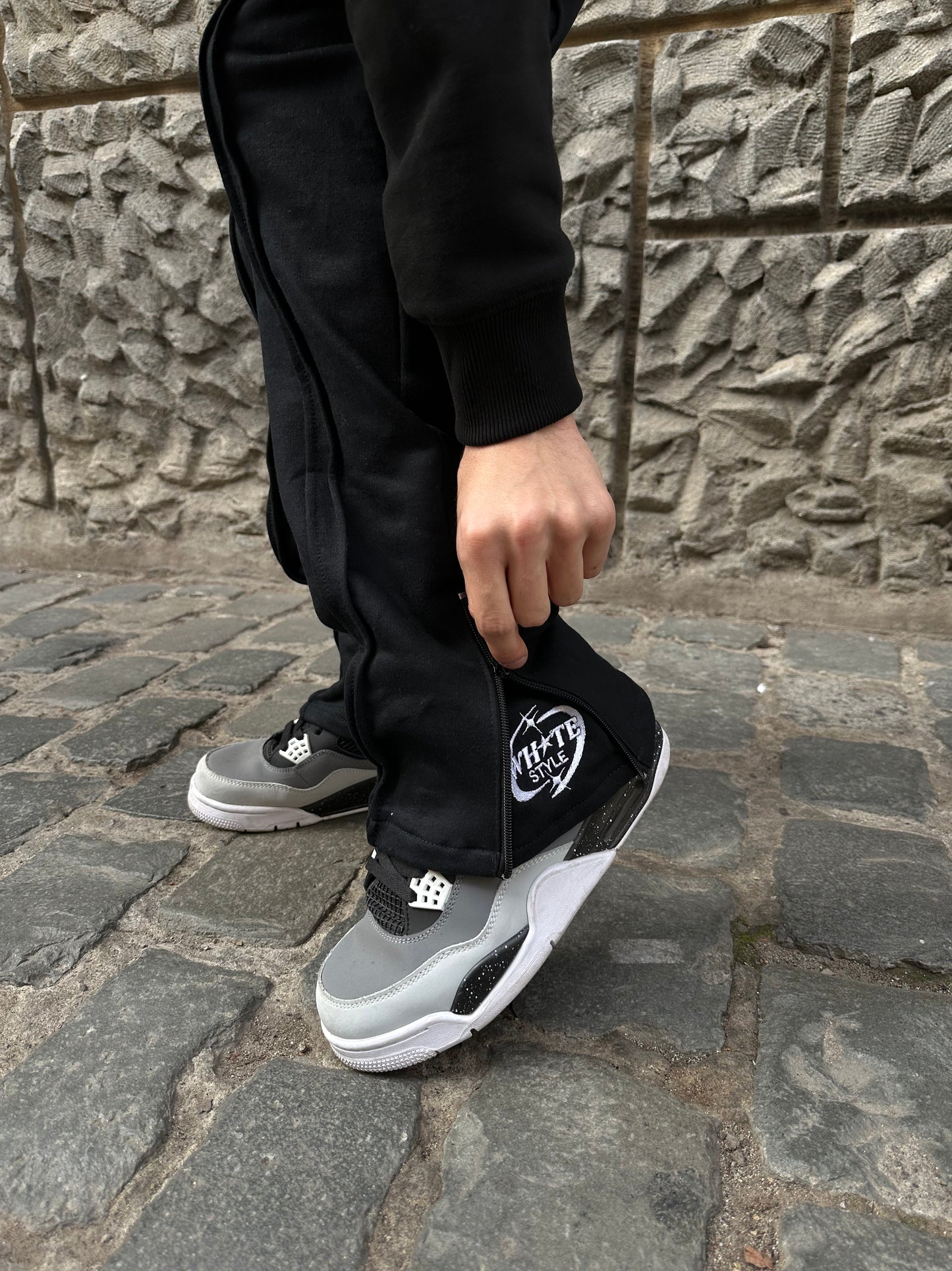 Pantalón de Buzo Flared Negro Hombre - 100% Algodón - WhiteStyle